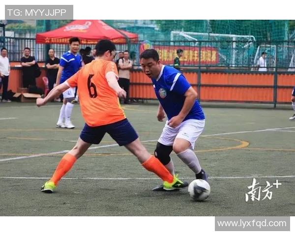 梅州足球明星友谊赛精彩上演球迷共聚一堂共享足球盛宴 梅州足球明星友谊赛精彩上演球迷共聚一堂共享足球盛宴